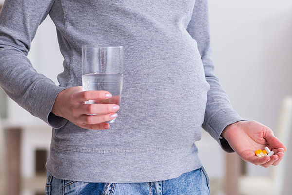 مصرف آنتی بیوتیک در دوران بارداری و عوارض آن