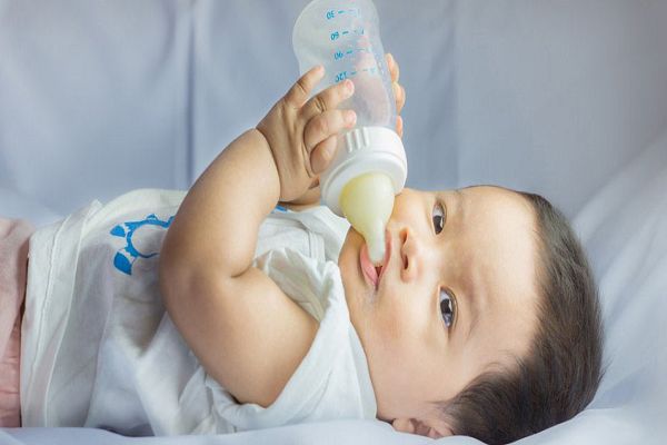 حساسیت کودک به پروتئین گاوی