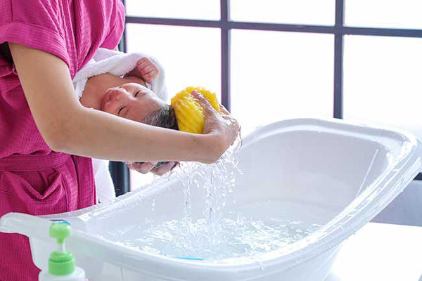 استحمام نوزاد بعد واکسن