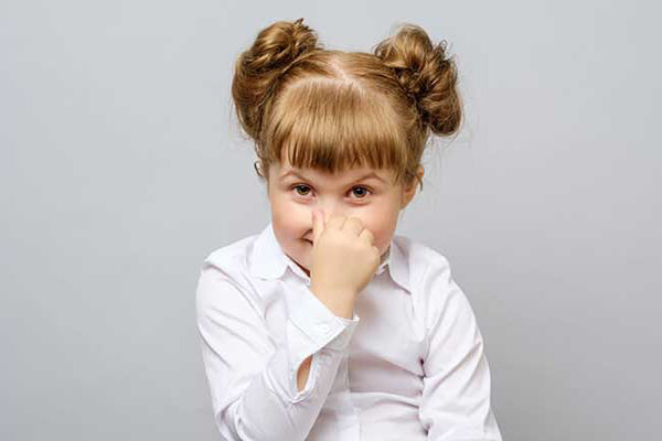درمان خانگی بوی بد دهان کودکان