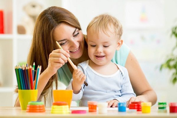 نقش بازیها در پرورش حواس پنجگانه کودک