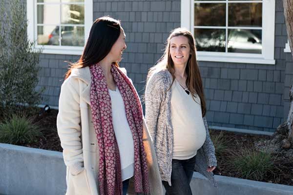 مزایای پیاده روی در دوران بارداری 