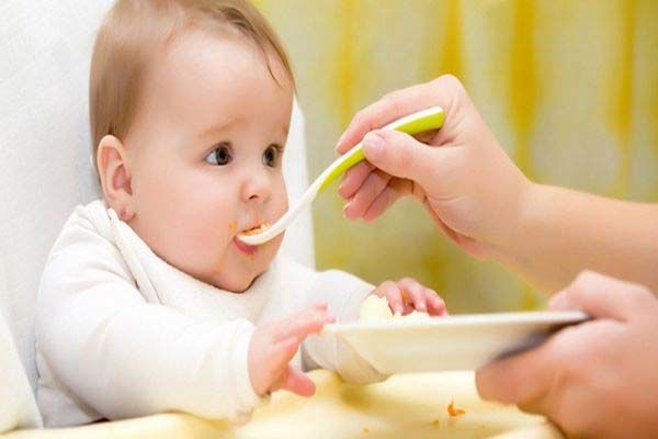 غذا برای وزن گیری نوزاد بالای شش ماه