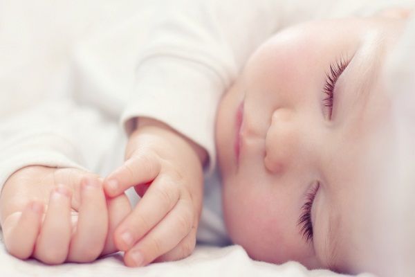 درمان خواب سبک نوزاد