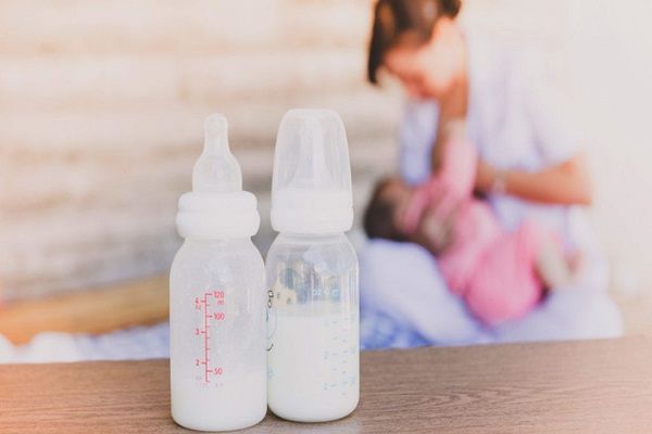 مزایای شیر خشک به شیر مادر