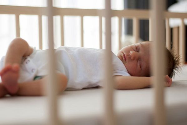 علت سندرم مرگ ناگهانی نوزاد