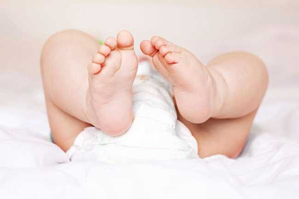 بهترین پماد سوختگی پای نوزاد