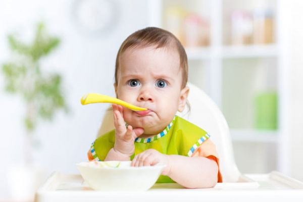 اصول غذا دادن به بچه