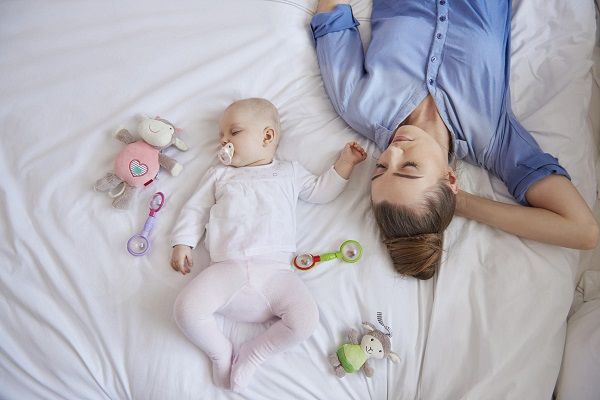 آموزش خواب به نوزادان