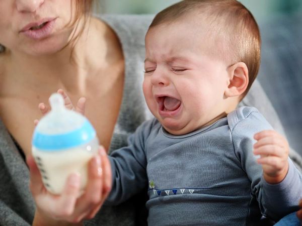 علت وزن نگرفتن نوزاد شیر خشکی