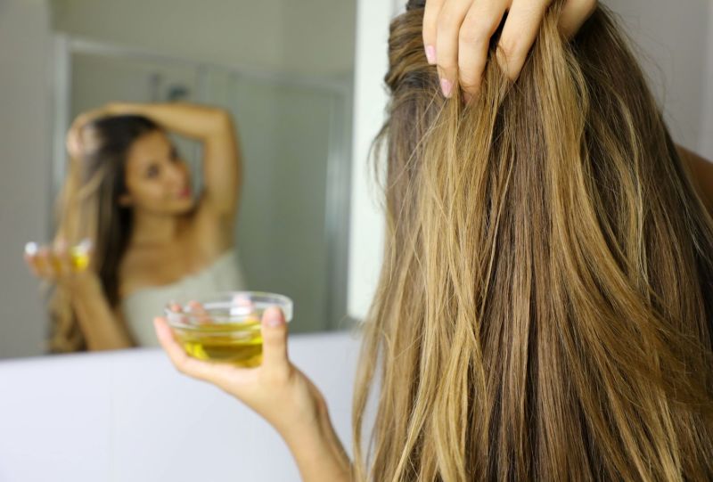 روغن زیتون برای جلوگیری از ریزش مو